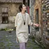 Nuevo top de algodón y lino estilo chino para mujer, colección 2026, con un diseño retro chino con botones decorativos, un estilo cheongsam modificado y un diseño de camisa larga