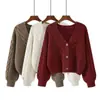 Suéter de cuello en V holgado estilo perezoso para mujer, ropa exterior de otoño e invierno, nuevo top 2026, cárdigan corto de punto trenzado retro