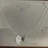 Collar de racimo de uvas de piedra natural estilo coreano Ins con diseño único, cadena para la clavícula con un toque de alta gama y temperamento elegante