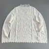 Camisa Base de Renda Off-White Estilo Fresco e Simples Falso Duas Peças, Novo Modelo de Primavera para Mulheres, Top Elegante em Camadas com Decote V e Manga Longa