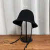 Sombrero de pescador hueco con cordones y abertura trasera estilo coreano para mujer, adecuado para primavera y verano, circunferencia de cabeza grande, protección solar, sombrero tipo cubo adelgazante
