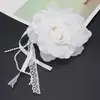 Headdress para Dia das Crianças Tecido Rosa Fita de Flores Contas Saia de Palco Acessórios Broche Joia Grampo de Cabelo Flor de Cabeça para Apresentação Infantil