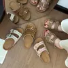 Sapatos Femininos Tamanho Grande 2026, Sandálias Birkenstock Estilo Preguiçoso, Sandálias de Férias Moda Exterior de Verão Femininas com Fivela Dupla
