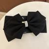 Nicho de joyería de Corea del Sur elegante de alta gama material de traje lazo pasador clip de resorte Perla Etiqueta Dorada clip superior accesorios para el cabello