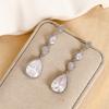 Aretes Combinados en Forma de Gota Chapados en Oro de 18K Aretes Elegantes de Moda con Circonitas con Incrustaciones de Diamantes en Forma de Gota para Mujer