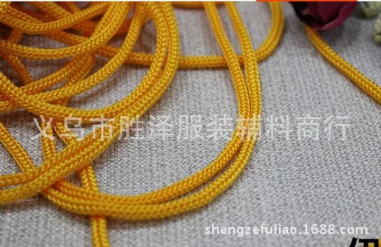 金黄色