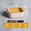 Acompanhamentos de hot pot de frutos do mar estilo barraca de comida Haidilao: pratos em camadas, almôndegas, carne bovina, tigelas de sangue de pato, macarrão, tigelas de sobremesa