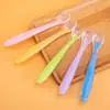 Juego de Cucharas de Silicona para Bebé Cuchara de Alimentación y Aprendizaje Completamente de Silicona para Bebé con Caja de Almacenamiento Vajilla de Alimentación para Bebé