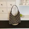 Colección nueva 2026 transfronteriza: Bolso de hombro de alta calidad para mujer con patrón de diamantes texturizado, moderno y versátil, con gran capacidad, perfecto para ir al trabajo.