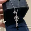 2026 Nuevo Collar con Colgante de Llave de Acero Inoxidable y Circonita, Cadena para Clavícula Estilo Lujo Ligero, Joyería Versátil de Gama Alta para Mujeres