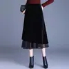 Falda midi de retazos de malla de terciopelo dorado, ajustada de cola de pez para mujer, nueva colección otoño/invierno 2026, de cintura alta, adelgazante y bodycon