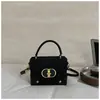 Bolsa Cuadrada Pequeña de Bloques de Color al por Mayor Bolso Elegante de Temperamento 2025 Versátil Cerradura Bolso de Hombro Único Estilo Pequeño Chanel Bolso Cruzado