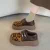 Birkenstocks de Suela Gruesa para Mujer Otoño/Invierno Nuevo Estilo Moda para Personas de Baja Estatura Zapatos Mocasines Elegantes Hacen que los Pies Parezcan Más Pequeños Versátiles Zapatos Casuales
