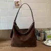 2026 Nueva Bolso de Hombro y Axila de Moda para Mujer Coreano de Nicho Otoño e Invierno Moda Versátil Bolso Tote para Viajar