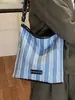 Yuezhi 2026 Verano Nuevo Popular Bolso de Axila, Bolso de Mano Versátil Artístico, Bolso de Hombro a Rayas de Moda Tendencia