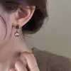 Pendientes de Perla en Cubo de Azúcar Maillard para Mujer 2025 Nuevos Populares Joyería de Pendientes de Tachuela de Diseño de Nicho de Lujo Ligero