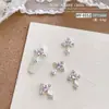 Nueva Joyería para Uñas Cruzadas Estilo Popular de Celebridad de Internet Joyería de Aleación DIY Diamante Rosa Joyería para Uñas Estilo Retro