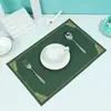 Mantel Individual Bordado de PVC con Patrón de Cuero de Vaca para Restaurantes Chinos y Occidentales, Mantel Impermeable y Aislante al Calor, Vajilla de Estilo Minimalista Moderno Mesa de Comedor