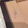 Colar de Moda Europeu e Americano Transfronteiriço, Joia Minimalista de Chave Full Diamond de Nicho de Luxo Leve, Corrente de Clavícula Versátil, Colar Super Brilhante
