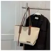 Bolsa de Lona para Estudiante Universitario con Gran Capacidad, Elegante, Casual, Versátil, Bolso de Hombro para Viajes Diarios para Mujeres, Colores Contrastantes, Diseño Sencillo