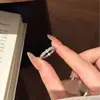 Baño de Oro Real Artículo Caliente de Xiaohongshu Anillo con Lazo de Diamantes Completos Lujo Ligero para Mujer Diseño de Nicho Versátil Dropshipping