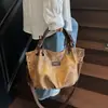 Bolsa de Grande Capacidade para Mulheres, Versátil de Verão 2026 Nova Bolsa de Ombro Transversal Franzida Casual, Bolsa Tote para o Trabalho e o Dia a Dia