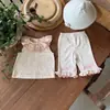 ¡Nuevo estilo de chaleco con cuello de hoja de loto y pantalones casuales! Ropa para Niños Estilo Coreano con Cuello de Solapa 26 Conjunto de Dos Piezas con Volantes para Niñas Pequeñas de Verano