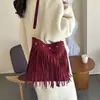 Bolso de Mujer con Borlas Creativas de Nicho, Bolso de Hombro con Personalidad de Moda Callejera, Bolso Cruzado Versátil Elegante Nuevo de Invierno para Mujer