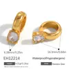Brincos de Aço Inoxidável Transfronteiriços com Design Único e Moderno, Cravejados com Diamantes em Formato C, Banhados a Ouro 18K, Brincos que Preservam a Cor