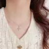 Collar con Colgante de Cruz de Diamantes Completa Moda Estilo Coreano para Mujer, Cadena para Clavícula Versátil de Lujo Ligero Personalizada al por Mayor
