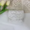 Carteira de Moedas Impermeável de Couro PU Brilhante Bolsa Fofa Acolchoada para Absorventes Femininos Bolsa de Armazenamento Estudantil de Grande Capacidade Bolsa Pequena para Joias