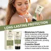 La Crema Protectora Hidratante WOODSLEEP contiene extractos de plantas para proteger la piel, proporcionando una sensación refrescante, hidratante, ligera y transpirable.