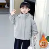 Chaqueta Acolchada para Niños Otoño e Invierno 2026 Nuevo Estilo con Capucha Gruesa Estilo Coreano Abrigo Ligero de Algodón para Bebé Niño