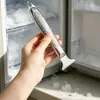 Raspador de hielo en stock, diseñado específicamente para su uso con gabinetes de hielo, hecho completamente de acero, con una base plana y engrosada, y adecuado para limpiar refrigeradores