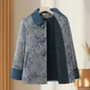 Novas roupas de outono e inverno, blusas grossas forradas com fleece para mulheres de meia-idade e idosas, casaco quente de comprimento médio para avó de 70 anos, roupas para idosos