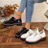 Transfronterizo Tallas Grandes Otoño 2026 Nuevo Punta Redonda Zapatos Pequeños de Cuero para Mujer Moda Europea Americana Suela Gruesa Aumentadores de Altura Mocasines En Stock