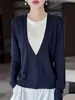 Nuevo suéter de punto elegante de otoño e invierno de imitación de dos piezas con cuello en U para mujer, de corte holgado, de manga larga, tejido fino, versátil