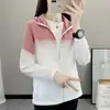 Ropa de protección solar 2025 nuevo modelo de verano para mujer, protección UV UPF50+, chaqueta impermeable con capucha para el sol, abrigo de seda helada de secado rápido