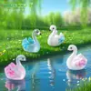 Micro-Paisaje Creativo Cisne Pequeño Figura Decoración de Jardín Accesorios de Decoración DIY Mini Adornos de Resina