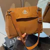 Moda Transfronteriza Versátil Otoño 2026 Bolso Nuevo Gran Capacidad Ligero Bolso de Hombro Cruzado Mochila para Mujer