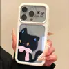 Borda verde menta bolinhas cachorro branco pequeno aplicável em inglês Capa de telefone Apple 17 macia fofa à prova de queda iPhone 16 capa rígida