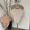 Camiseta de Tricô Manga Curta com Cadarço Delicado para Mulheres, Gola Redonda Pulôver, Top Curto de Cordão Nicho, Caimento Solto