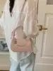 Bolsas Femininas de Nicho 2026 Novo Estilo Bolsa de Ombro Único de Axila Trançada Tendência Simples para o Dia a Dia Celebridade da Internet Bolsa Transversal Bolsa de Mão