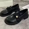 Mocasines Zapatos de Mujer 2025 Otoño Nuevo Estilo Perla Elevadores Versátiles Suela Blanda Zapatos Pequeños de Cuero Lazo Zapatos de Frijol Negro