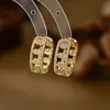 Novos Brincos de Zircônia 2025 para Mulheres Design de Nicho Novo Estilo Chinês Brincos de Cabacinha Brincos Exquisitos de Luxo Leve Atacado