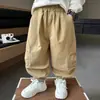 Calça Cargo Casual Nova Outono 2026 Infantil Calça Longa Solta Estilo Coreano Infantil Calça Jogger de Algodão Estilosa Infantil