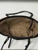 Bolsa de Gran Capacidad Transfronteriza para Mujer Estilo Nuevo Otoño 2026 Moda Tendencia Elegante Bolso de Hombro Único Bolso Tote Casual