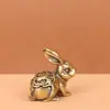 Artesanías de Ornamentos del Conejo de la Suerte del Zodiaco de Latón Puro, Pie Creativo Vintage de Latón para Sostener en la Mano, Decoración de Escritorio para el Hogar y la Oficina