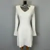 Vestido de Tricô Feminino de Dongdaemun, Coreia, Puro e Sedutor, Estilo Feminino, Mangas Sino Deslumbrantes, Decote V, Cintura Marcada