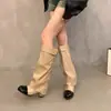 Novo estilo 2026, elegantes, com salto grosso, de cano alto e perna longa, de salto alto, inspiradas na Chanel, bico redondo, coloridas, botas de montaria para mulheres